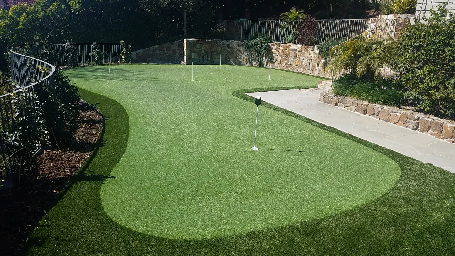 San Francisco backyard putting green